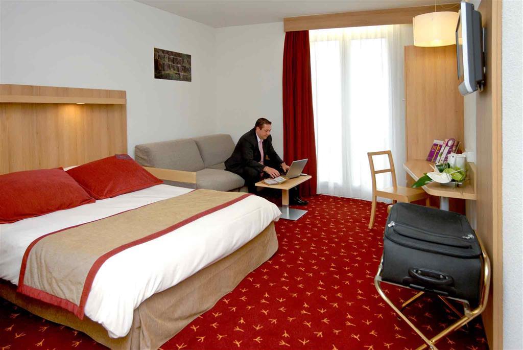 Mercure Abbeville Centre - Porte De La Baie De Somme Eksteriør billede