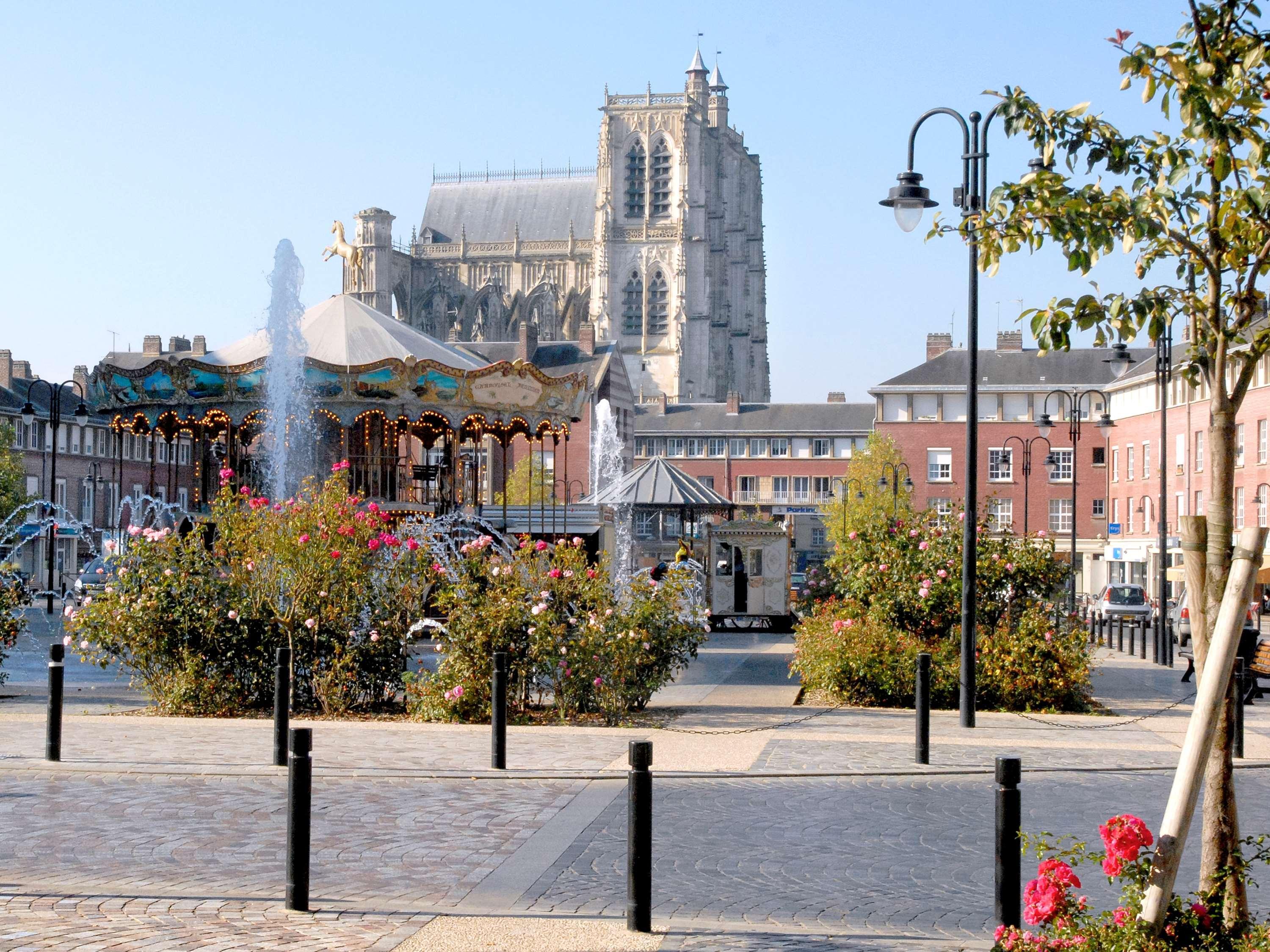 Mercure Abbeville Centre - Porte De La Baie De Somme Eksteriør billede