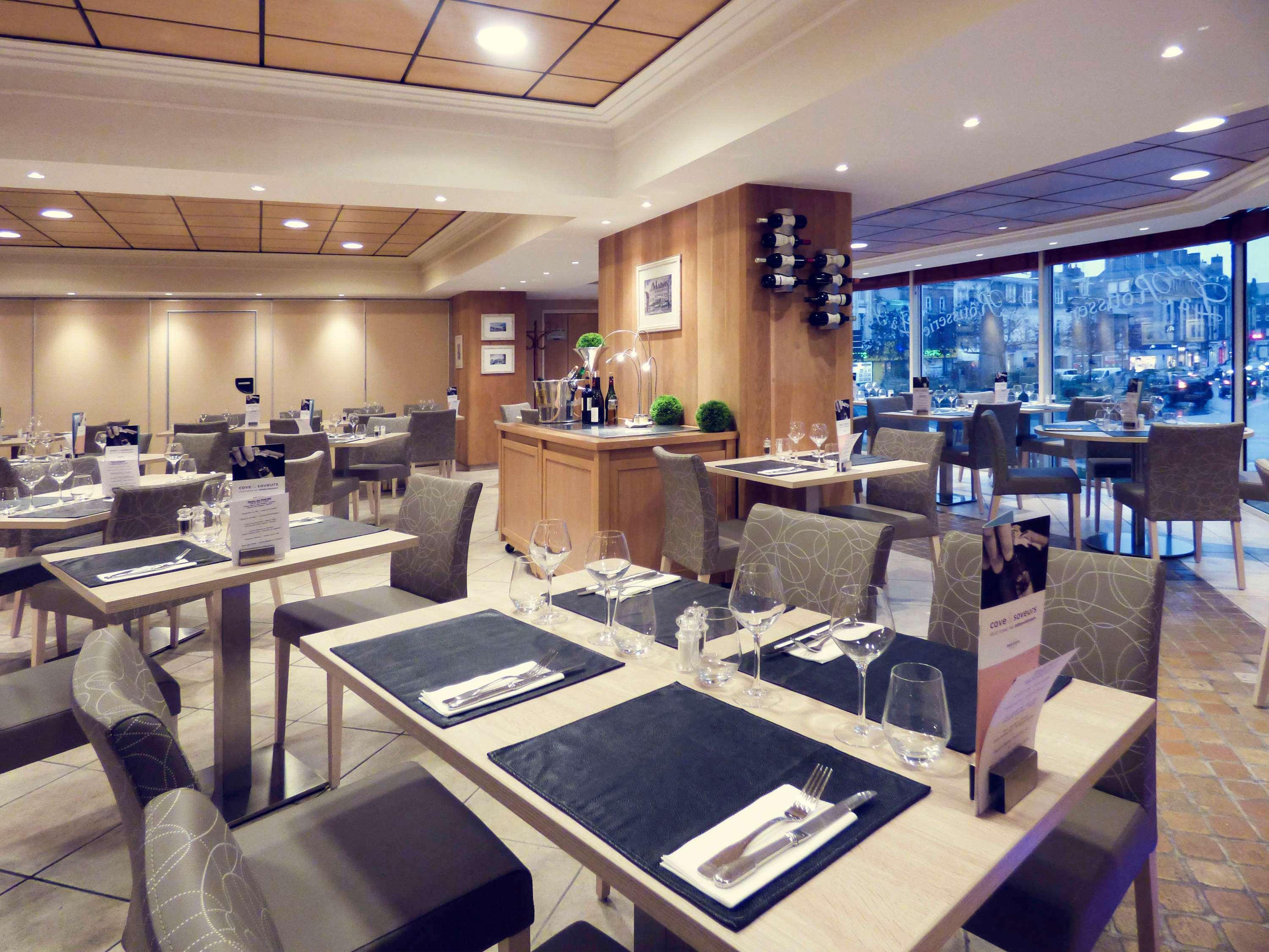 Mercure Abbeville Centre - Porte De La Baie De Somme Eksteriør billede